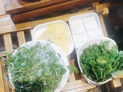 -快活林酸汤鱼鲜品火锅店(甲秀楼店)