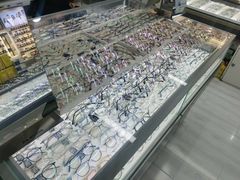 -华彬眼镜专业渐进配镜(潘家园店)