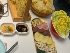 -洪氏嗨捞·猪肚鸡火锅(阳光天地店)