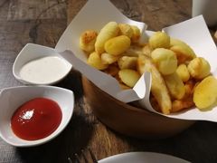 -HIGH FIVE哈福手工汉堡(桂林路店)