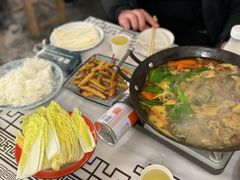 -霄汉牛三鲜湖北砂锅菜(万松园2店)