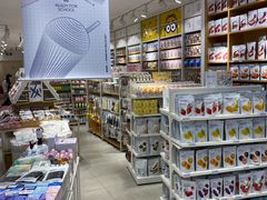 -名创优品(北京龙湖大兴天街店)