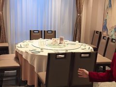 -燕郊烧鸽子(酷车小镇店)