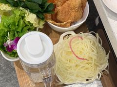 -三人行骨头王火锅(长寿店)
