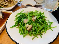 -莲餐厅·湖北菜·潜江小龙虾店(愚园路店)