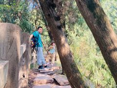-金堂县云顶石城风景区