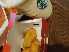 -星巴克臻选(深圳龙华红山天虹店)