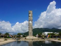 -亚龙湾中心广场