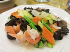 芦笋炒虾仁-聚福家宴