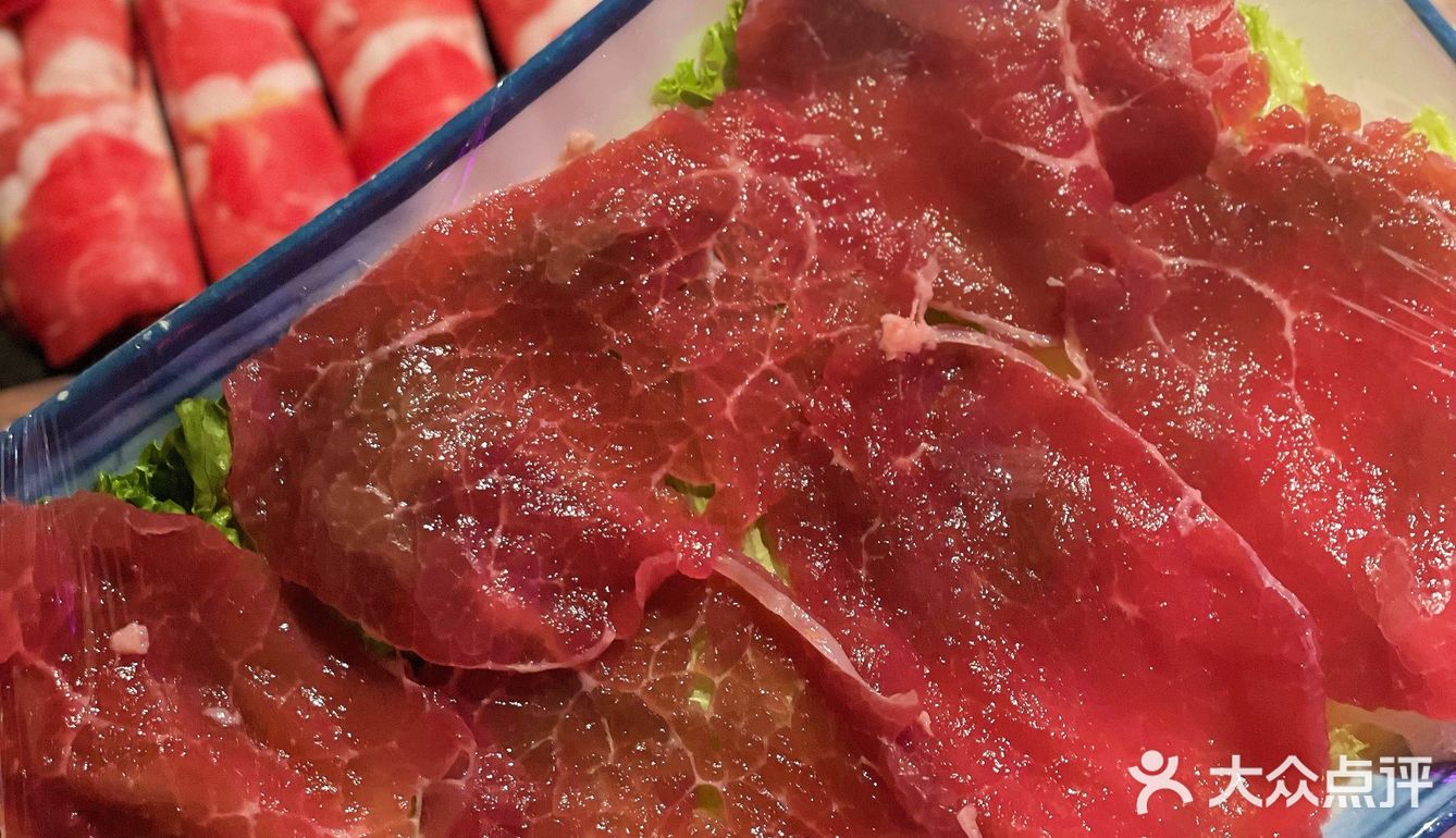 超正宗的重庆老火锅｜大口吃肉美滋滋