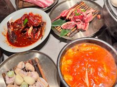 -草家酱蟹炭火烤肉店(珲春南路一店)