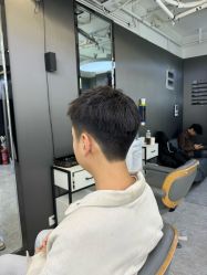 -藤野造型烫发染发