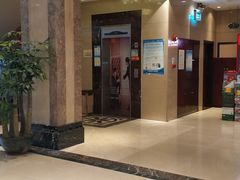 -维也纳酒店(深圳机场店)