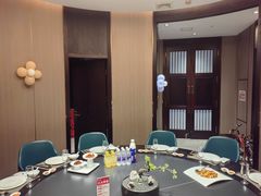 -忆江南·临江鱼馆