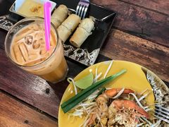-Pad Thai Kratong Thong by ama