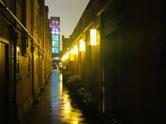 -穹六人间 people 6(岳阳路店)