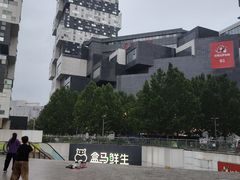 -资和信百货商场