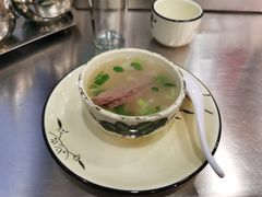 -郭记原生态烤羊腿(长宁路店)
