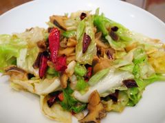 头菜爆肚脐螺-将相和·海鲜蒸饺大连菜