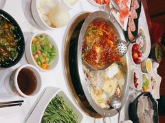 -沸炉重庆老火锅(军事博物馆店)