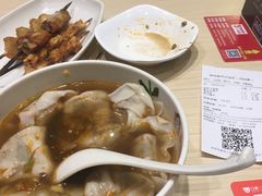 -南城香·饭香串香馄饨香(青年路店)