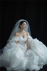 -易摄影婚纱摄影工作室
