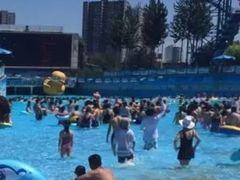 -欢乐水魔方水世界