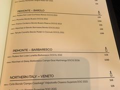 -wineapp葡萄酒餐吧(外滩金融中心店)