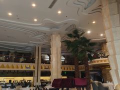 -碧中海汤泉汗蒸酒店