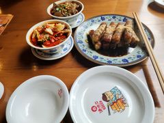 -炉小二铜锅牛蛙•川湘菜(三里屯店)