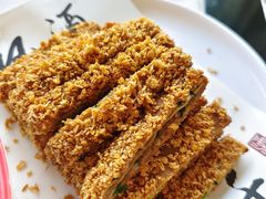 葱香虎皮肉-鑫巴蜀小镇 · 水煮鱼专研店(玉桥店)
