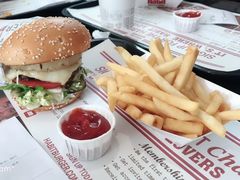 -The Habit Burger Grill 哈比特汉堡(爱琴海店)