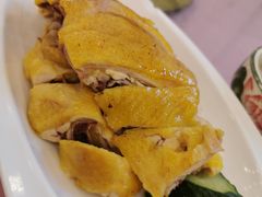 -侬佳蒸菜馆(听潮店)