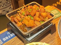 -贵厨酸汤牛肉(花果园国际中心店)