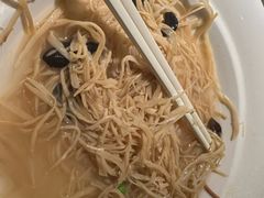 -吴越荣记苏州菜·松鼠桂鱼100%活鱼现做(斜塘老街店)