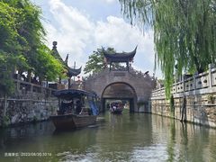 -丝绸小镇荻港古村