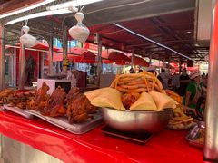 -乌恰市场(彩虹商场店)