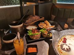 -湊湊火锅·茶憩(杭州湖滨银泰in77店)