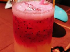 火龙果气泡水-尊品牛排(沙湾印象汇店)