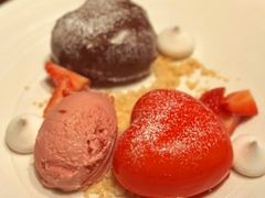 -恰餐厅及酒吧 CHAR Bar & Grill (北京丽都皇冠假日店)