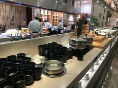 -龙跃国际大酒店自助餐