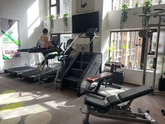 -悦耐私教健身馆(保利中心店)