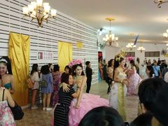 -金东尼人妖秀