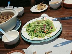 -民间瓦缸煨汤館(嵩山路店)