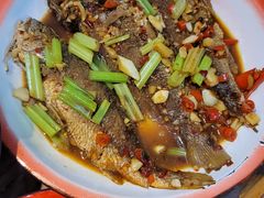 -老三样·美食研究中心(世贸路店)
