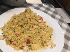菠萝虾仁炒饭-新大咀港式茶餐厅(宝山万达店)