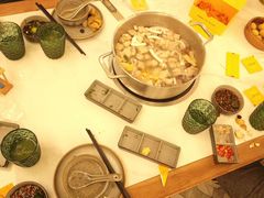 -喃喃椰·糟粕醋·椰子鸡火锅(七堡花园店)