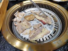 -烤路里·韩国品质自助烤肉(石路天虹4号店)