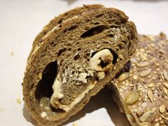 杂粮奶酪面包-Juicy Bakery(大学路店)