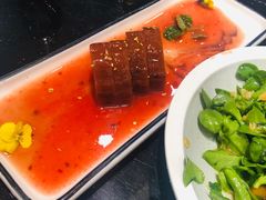 -梅飞酒家(名辉豪庭店)